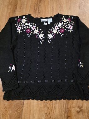 Capacity Petite Black Embroidered Floral Ribbon Knitted Quarter Button Sweater